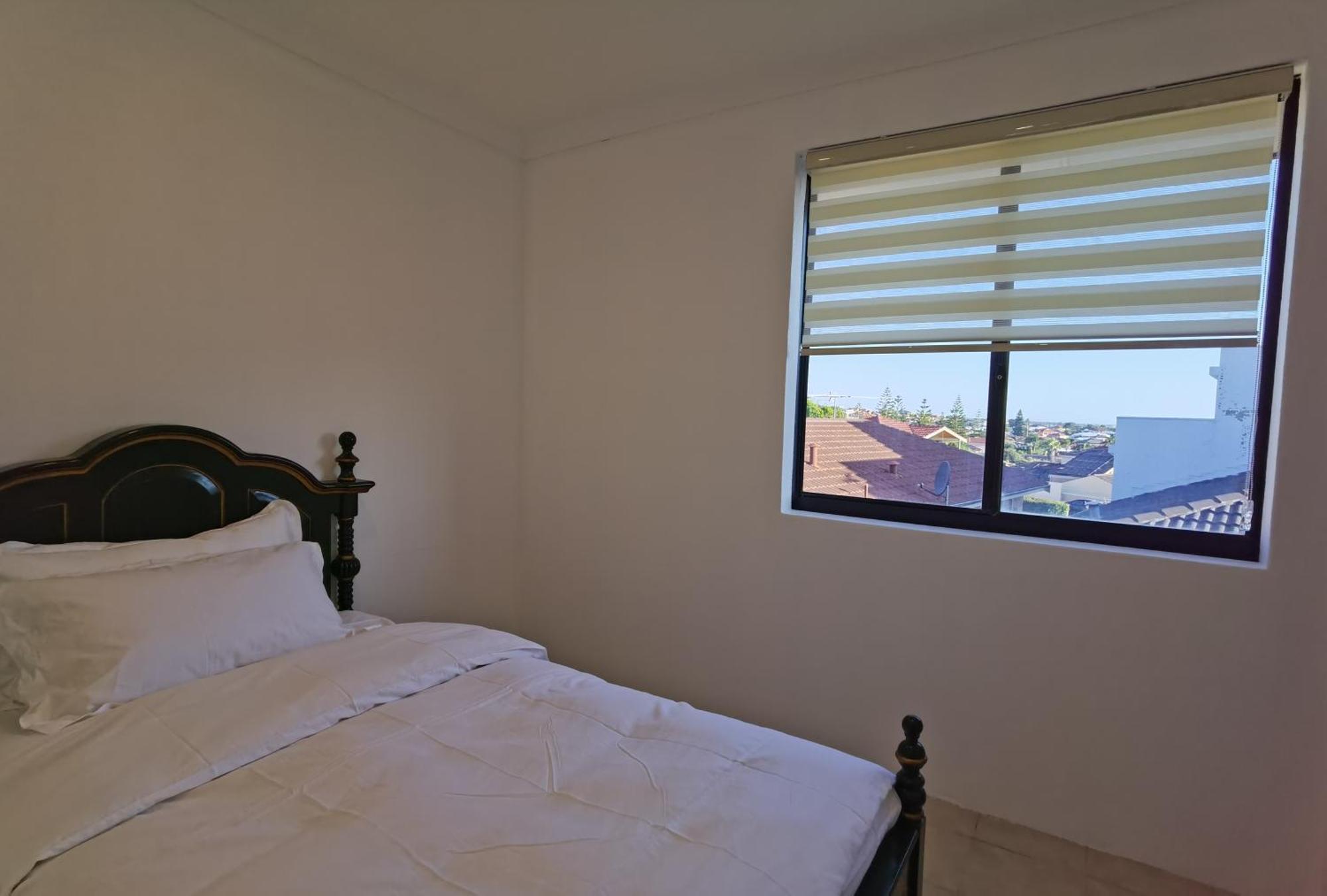 דירות פרת'' Sunny Ocean View Retreat חדר תמונה